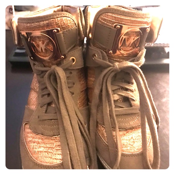 Michael Kors Nikko High-Top Wedge Sneaker Gold/tan - Picture 1 of 4